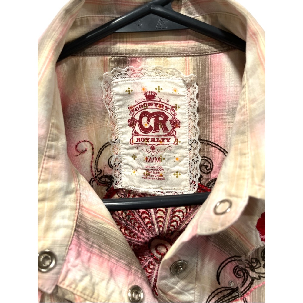 Country Royalty Snap front embroidered with rhinestones cotton shirt Medium - Picture 3 of 9